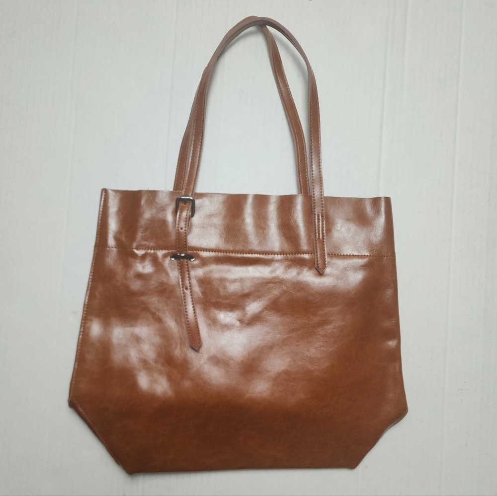OMC Beautiful Leather Bag